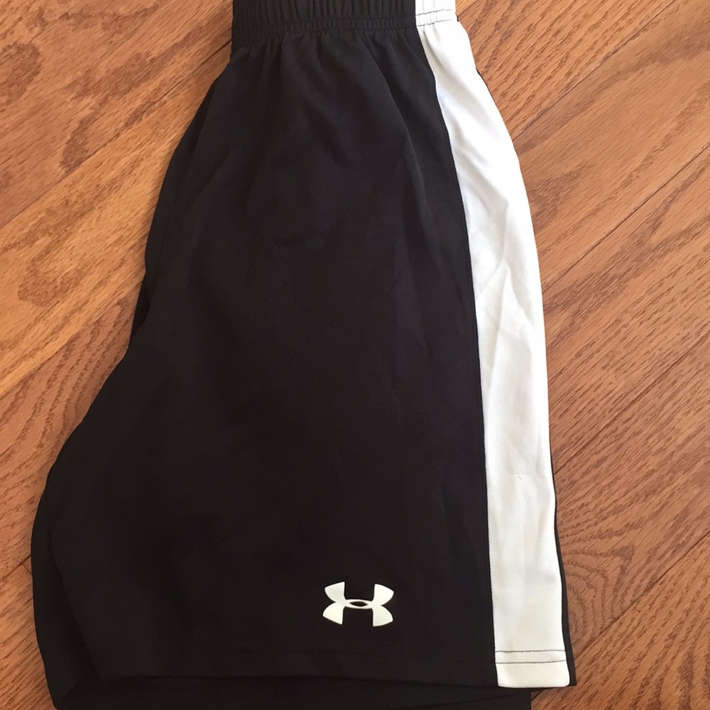 Mens Small Under Armour Microthread Match Shorts